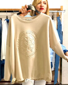 quiles_shop-sudadera-aitana-tierra-neopreno-low-cost-oversize